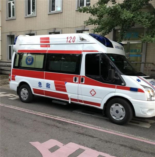 洛南选择我们的救护车出租,开启安心转院之旅